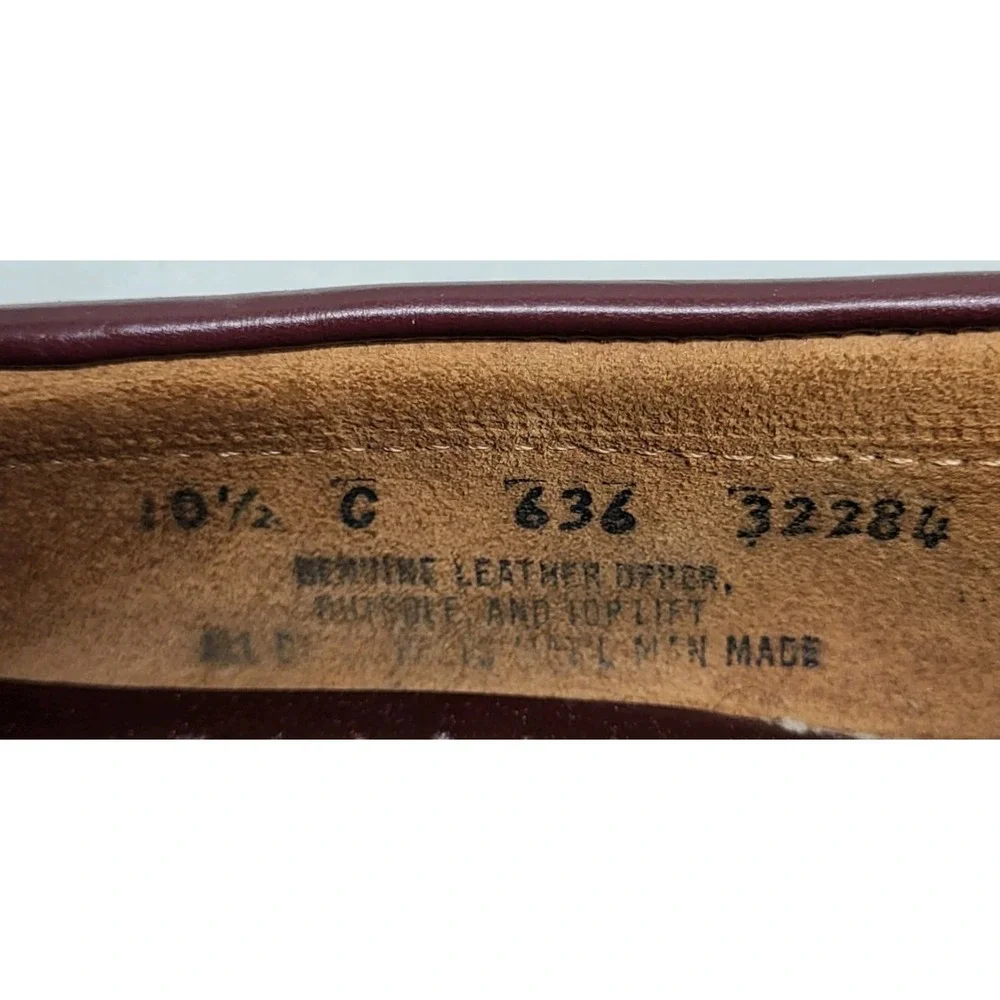 G.H. Bass & Co. preowned no